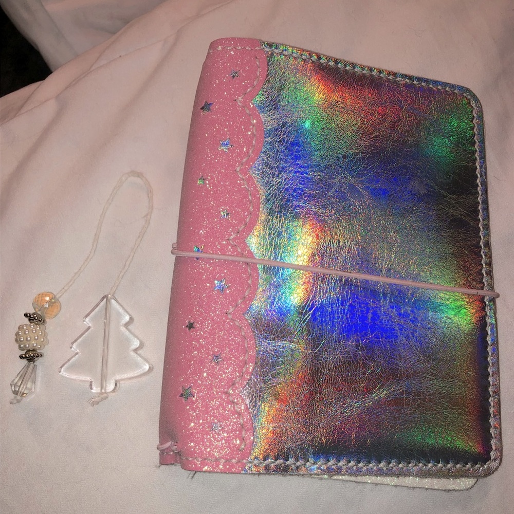 Pelle Studio TN a5 holographic